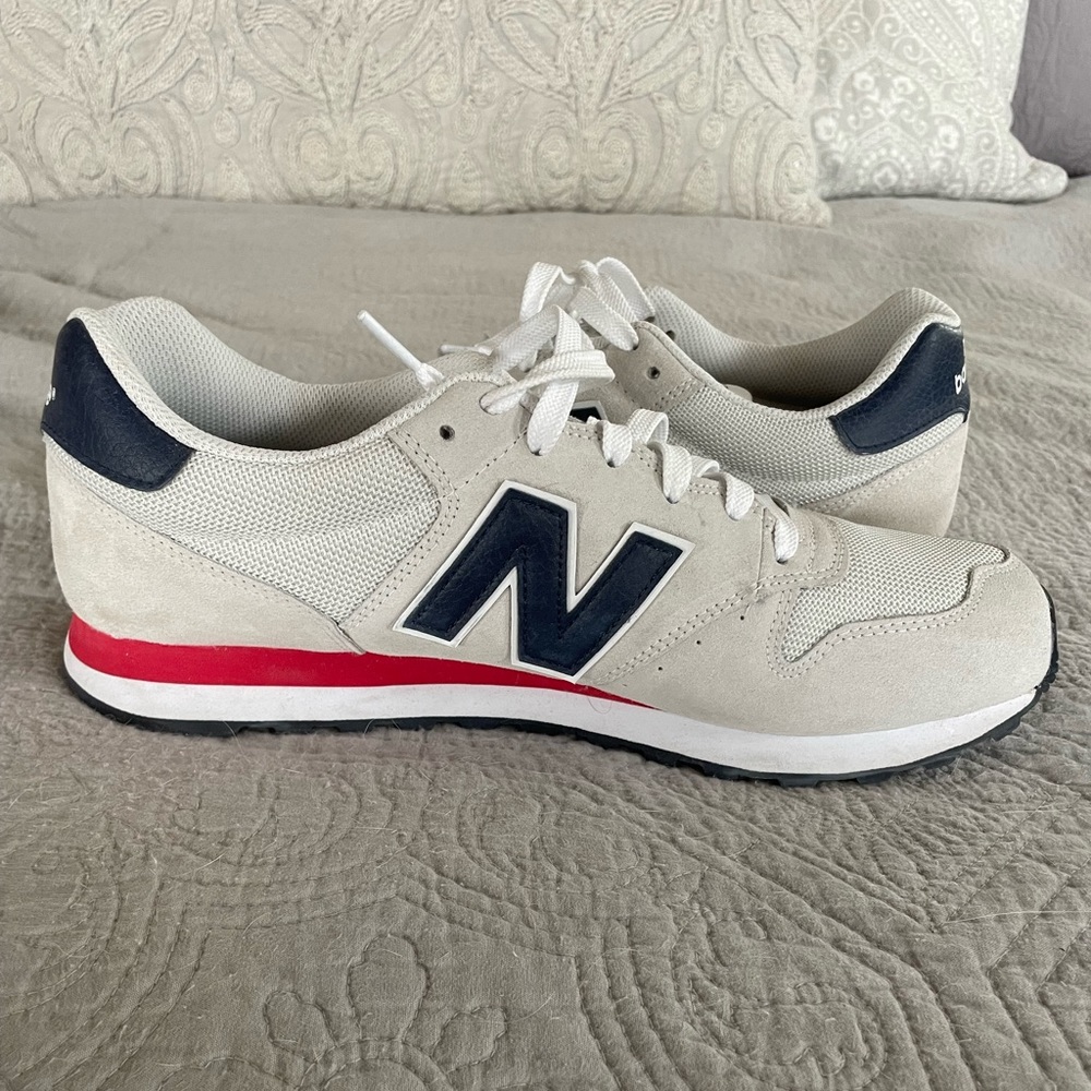Men’s New balance 500 red, white, and blue Sneakers Perfect condition